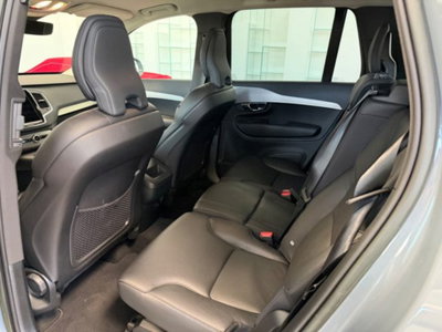 Volvo XC90 B5 (d) AWD automatico 7 posti Core (12)