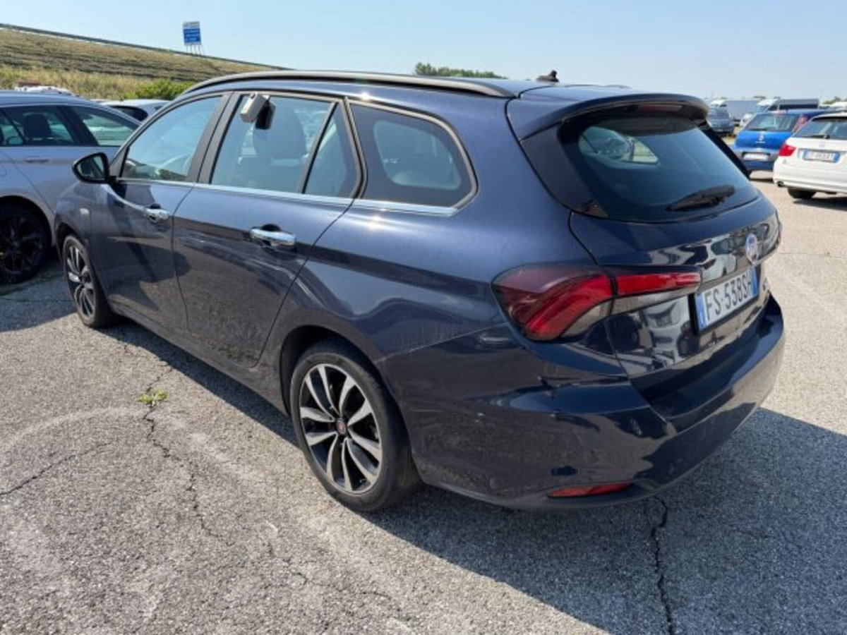 Fiat Tipo Station Wagon Tipo 1.3 Mjt S&S SW Business (6)