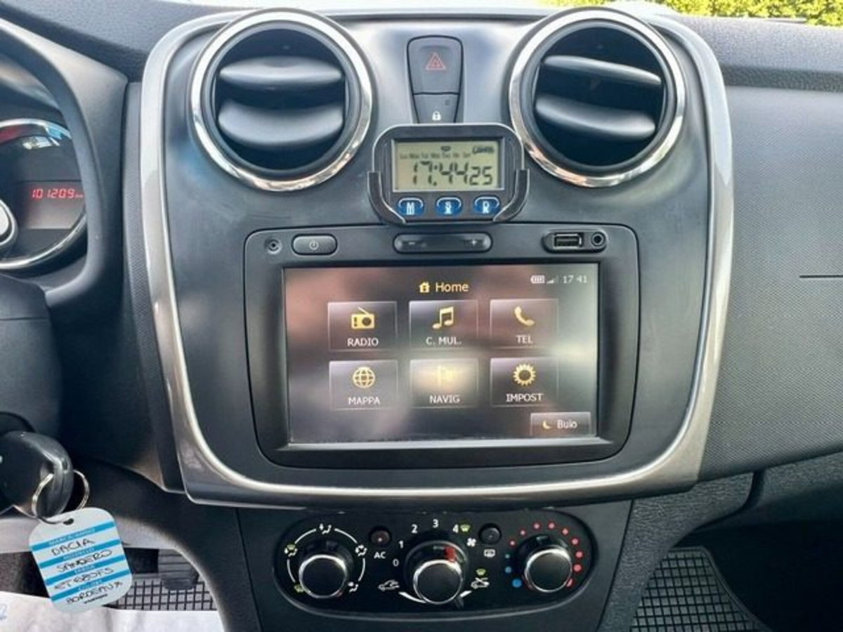 Dacia Sandero Stepway 1.5 dCi 8V 90CV Prestige (18)
