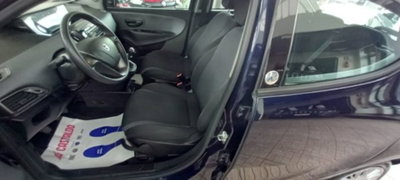 Lancia Ypsilon 1.2 69 CV 5 porte GPL Ecochic Silver (7)