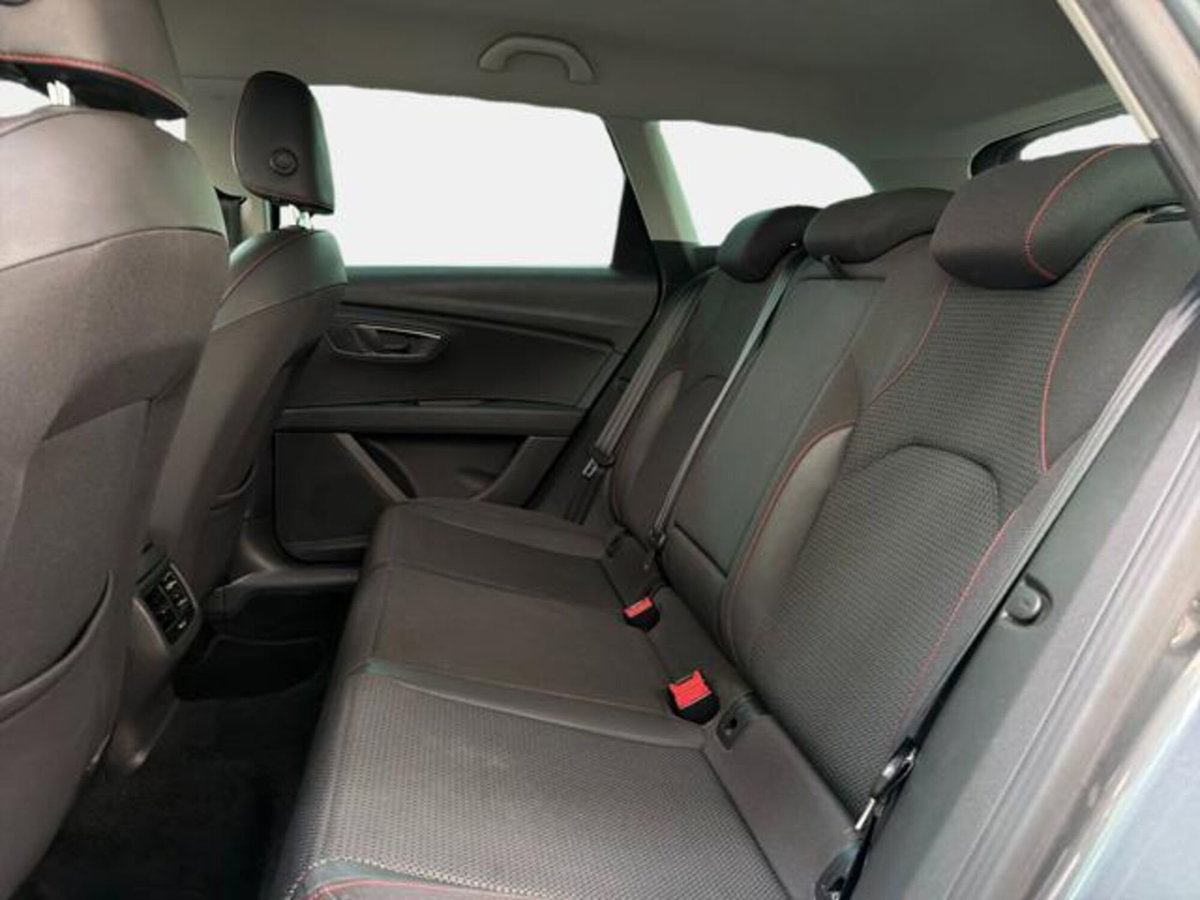 SEAT Leon ST 2.0 TDI 184 CV DSG FR (14)