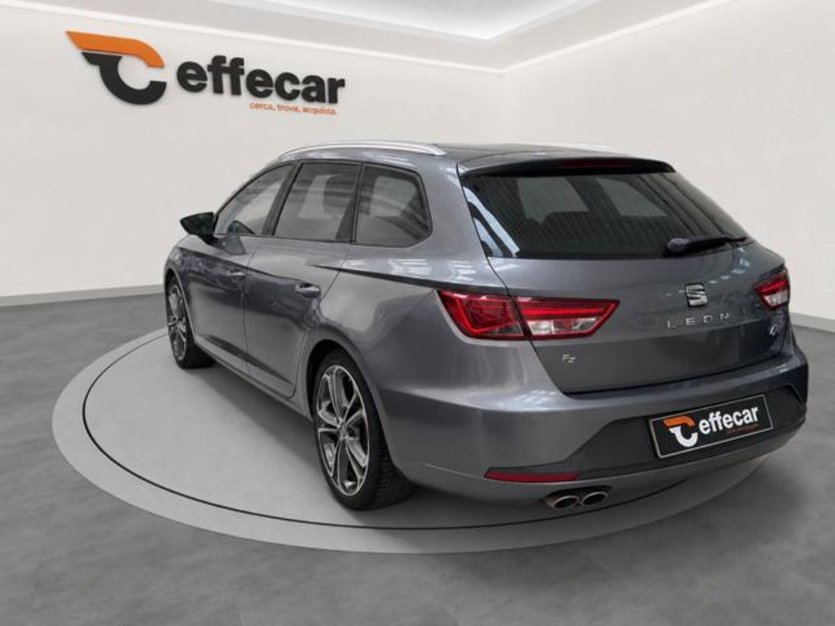 SEAT Leon ST 2.0 TDI 184 CV DSG FR (4)