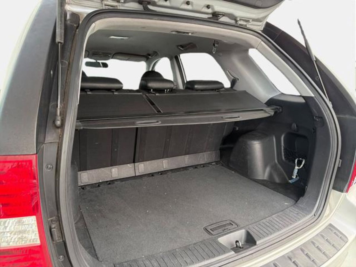 Kia Sportage 2.0 CRDI VGT 140CV 2WD Active (14)