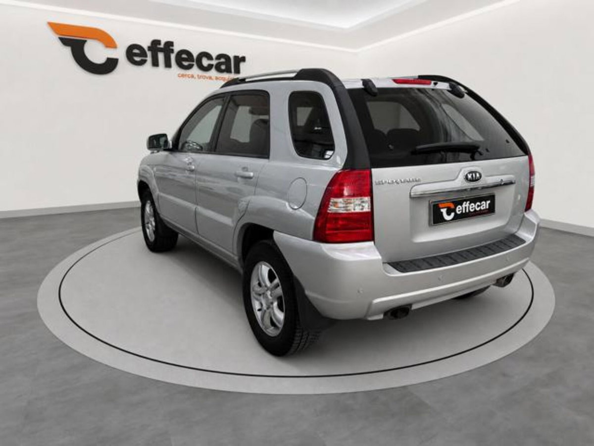 Kia Sportage 2.0 CRDI VGT 140CV 2WD Active (4)