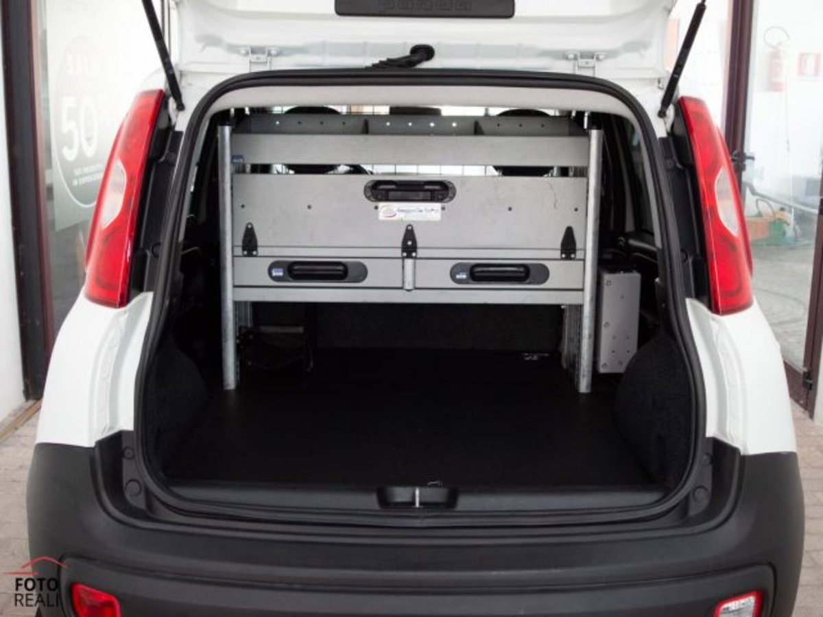 Fiat Panda 1.3 MJT S&S 4x4 Pop Climbing Van 2 posti (11)