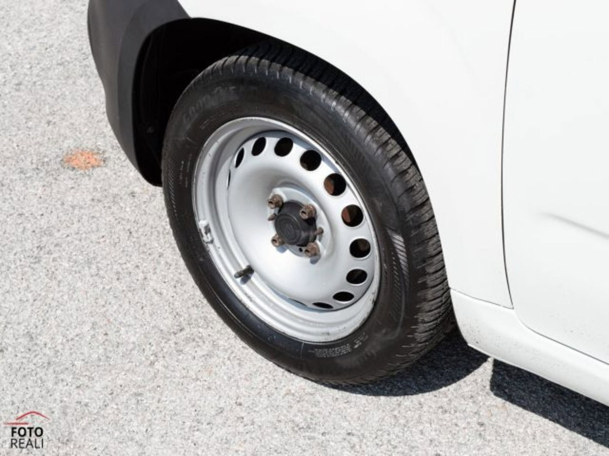 Fiat Panda 1.2 Pop Van 2 posti (20)