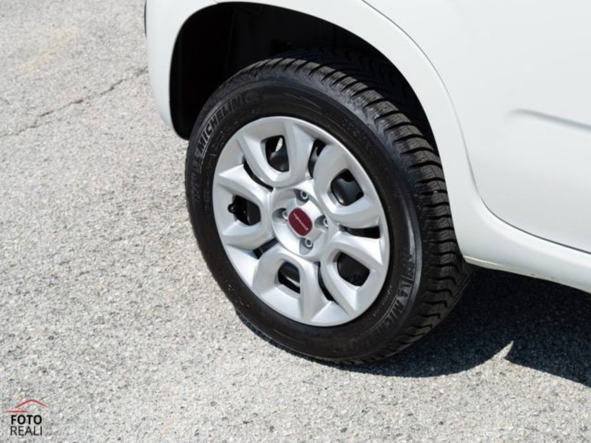 Fiat Panda 0.9 TwinAir Turbo Natural Power Pop Van 2 posti (18)