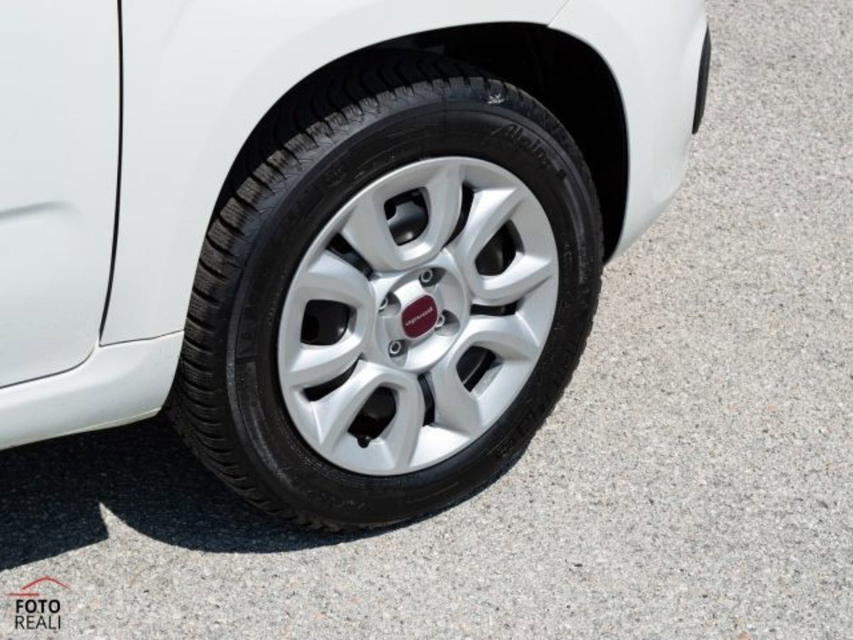Fiat Panda 0.9 TwinAir Turbo Natural Power Pop Van 2 posti (19)