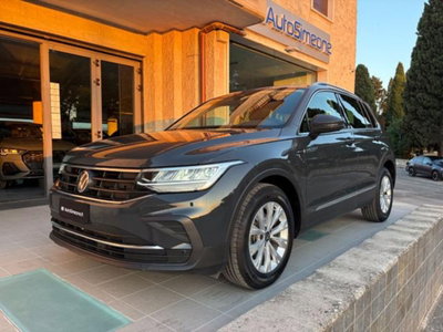 Volkswagen Tiguan 2.0 TDI 150 CV SCR DSG 4MOTION Life usata