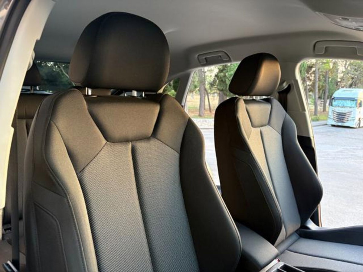 Audi Q3 Sportback 35 TDI S line edition (10)
