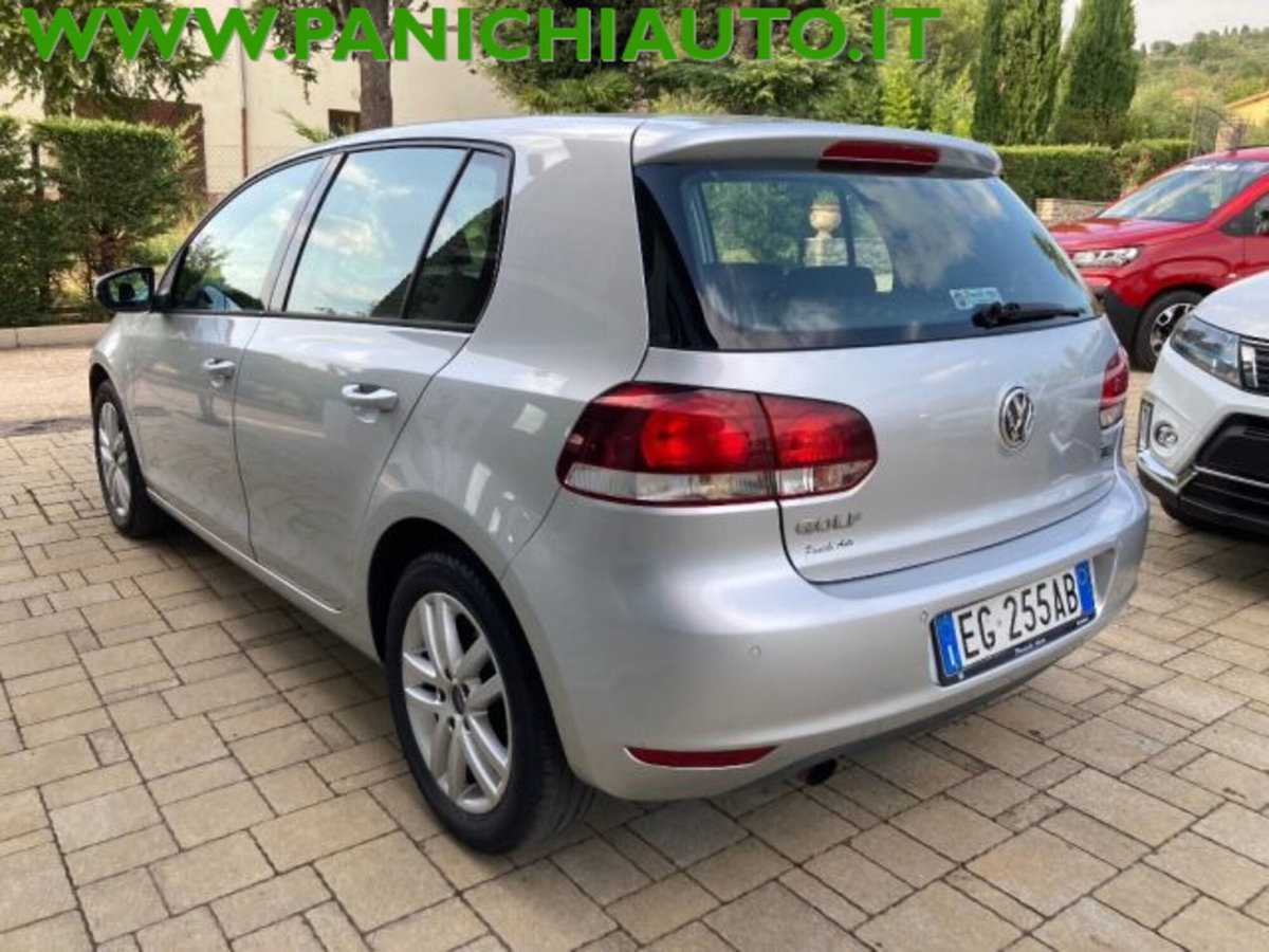 Volkswagen Golf 1.6 TDI DPF DSG 5p. Highline (7)