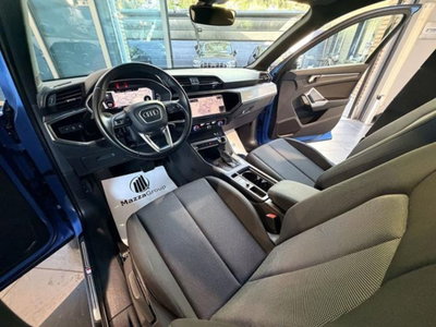 Audi Q3 35 2.0 tdi s-tronic (12)
