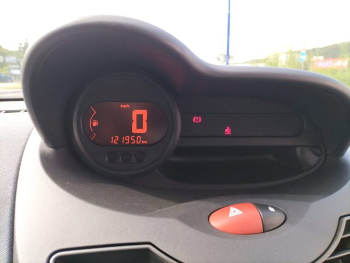 Renault Twingo 1.2 16V BVR Sport & Sound (8)