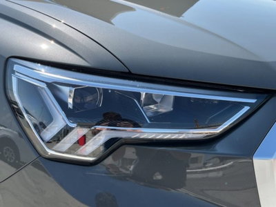 Audi Q3 35 TDI Business (17)