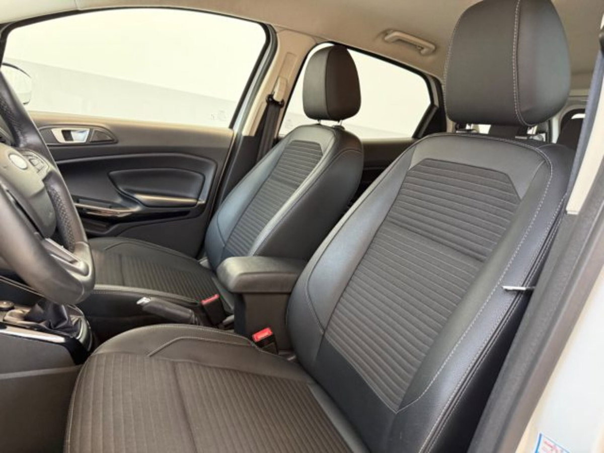 Ford EcoSport 1.0 EcoBoost 125 CV Titanium (11)