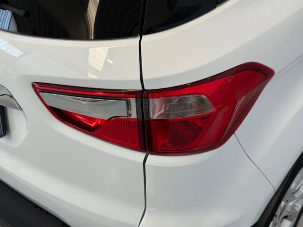 Ford EcoSport 1.0 EcoBoost 125 CV Titanium (17)
