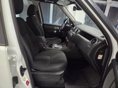 Land Rover Discovery 4 3.0 TDV6 211CV SE (19)