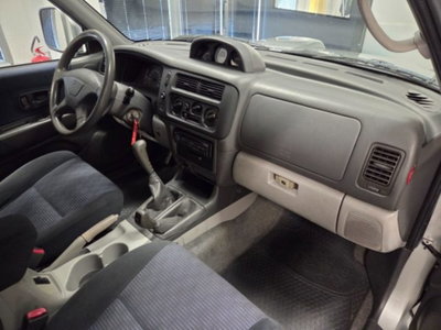 Mitsubishi Pajero 2.5 TDI cat GLS Autocarro (14)