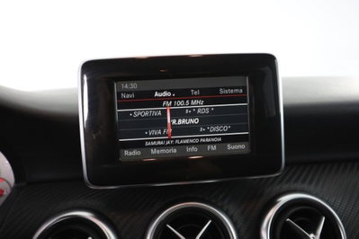 Mercedes-Benz Classe A 180 CDI Automatic Premium (11)