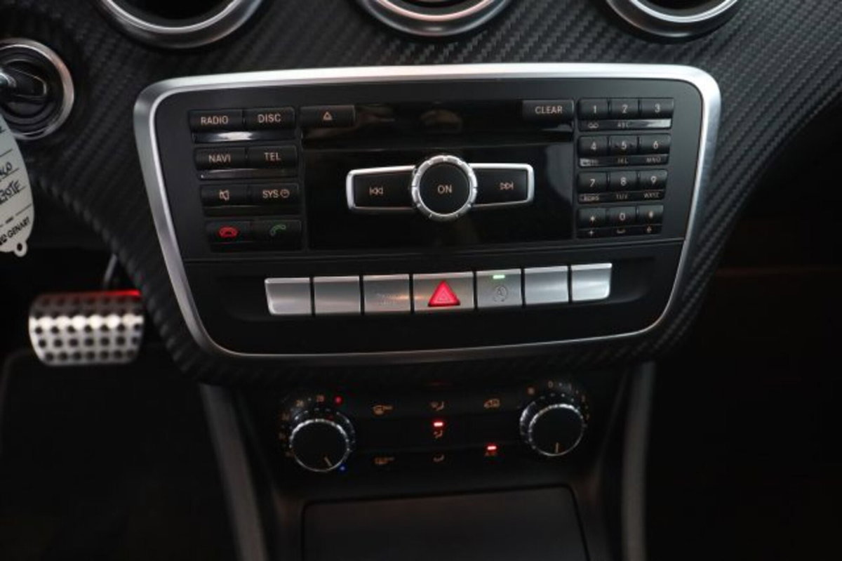 Mercedes-Benz Classe A 180 CDI Automatic Premium (13)