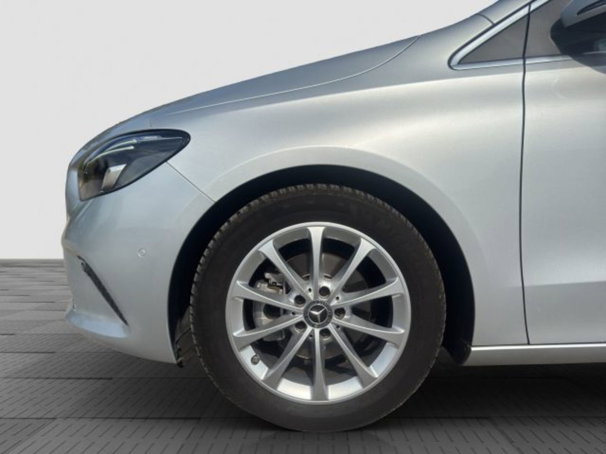 Mercedes-Benz CLA Shooting Brake 180 d Automatic Shooting Brake Sport (15)