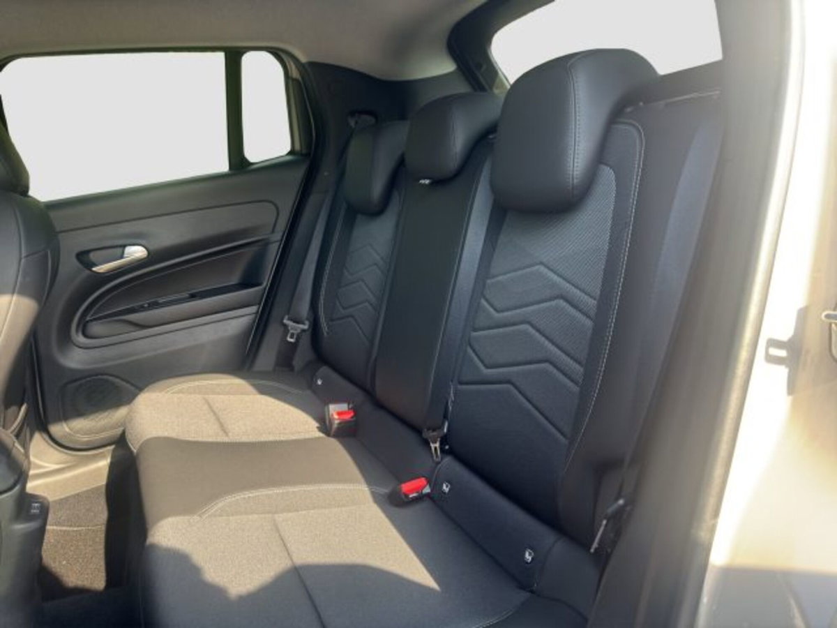 Jeep Avenger 1.2 turbo Summit fwd 100cv (10)