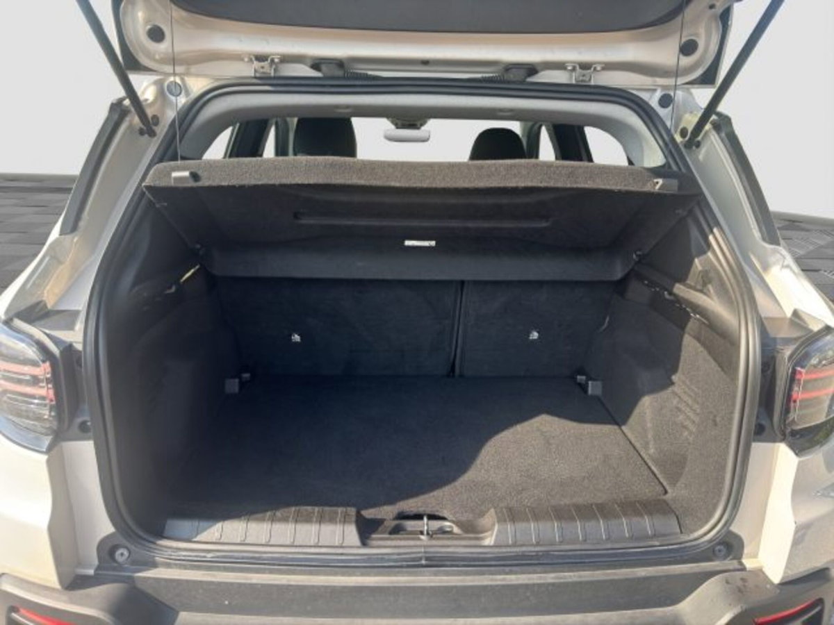 Jeep Avenger 1.2 turbo Summit fwd 100cv (13)