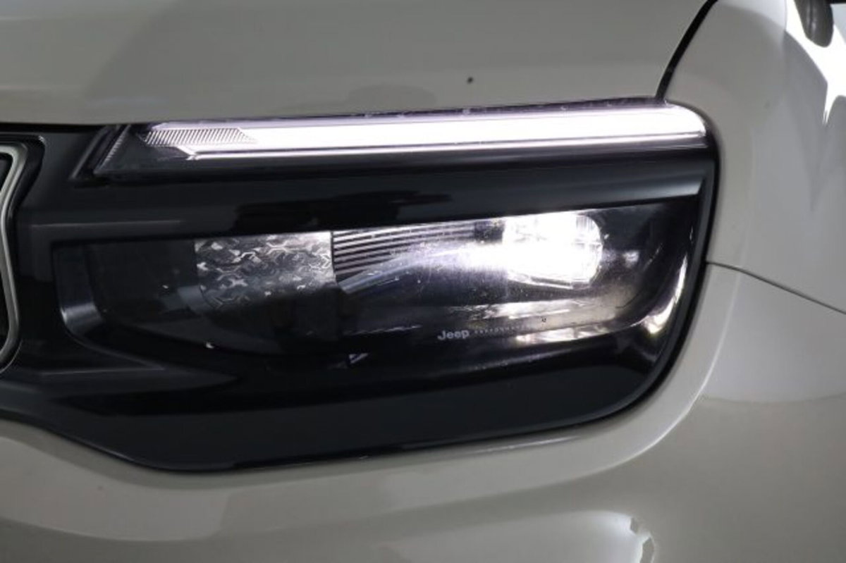Jeep Avenger 1.2 turbo Summit fwd 100cv (9)
