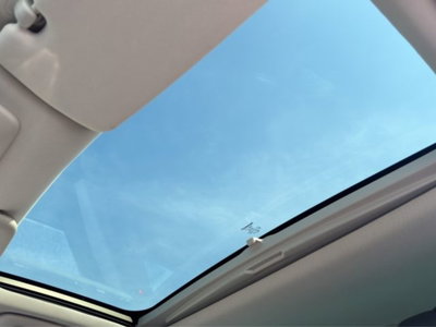 Renault Espace Blue dCi 200CV EDC Initiale Paris 4Control (18)