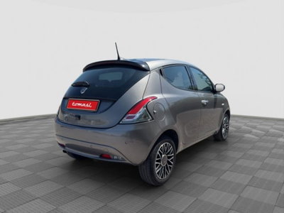 Lancia Ypsilon 1.0 FireFly 5 porte S&S Hybrid Ecochic A. Ferretti (5)