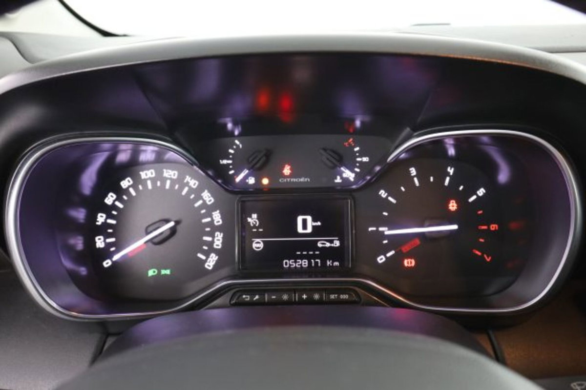 Citroen C3 Aircross 1.2 puretech Plus s&s 110cv (15)