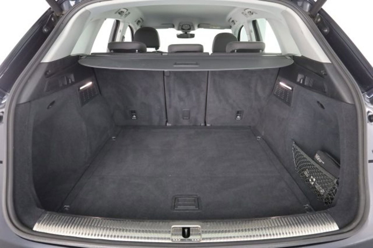 Audi Q5 40 TDI quattro S tronic Business (6)
