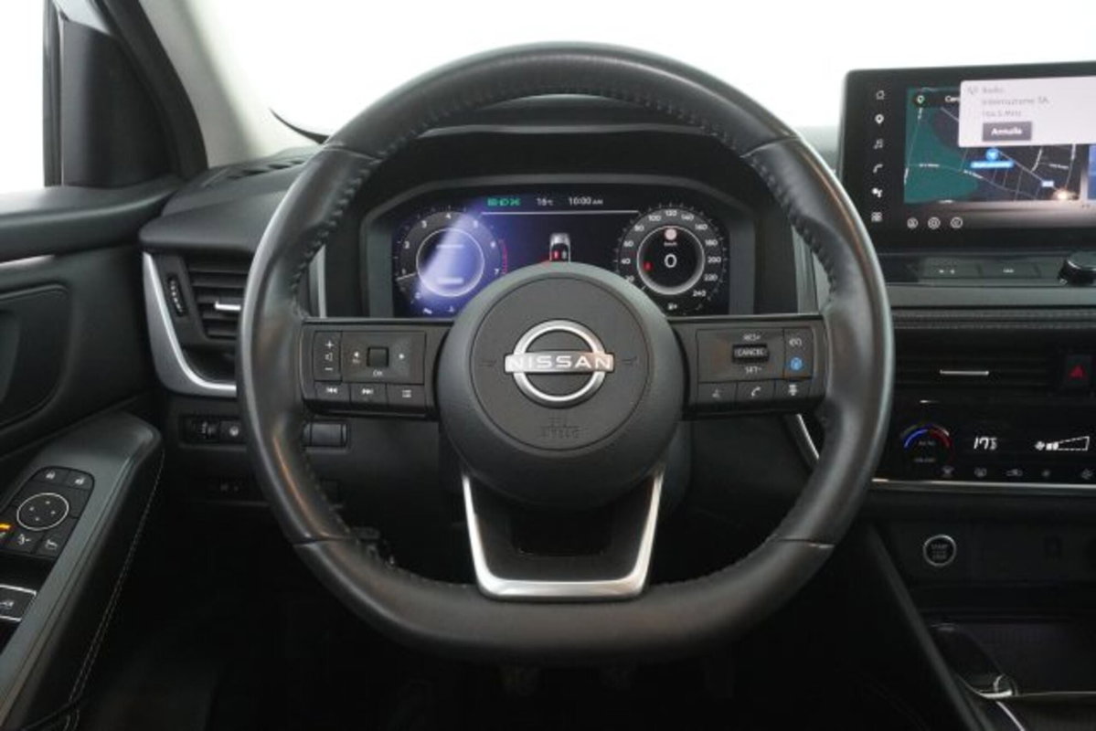 Nissan Qashqai 1.3 mhev N-Connecta 2wd 140cv (13)