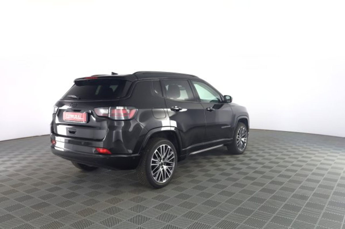 Jeep Compass 1.5 turbo t4 mhev Summit 2wd 130cv dct (4)