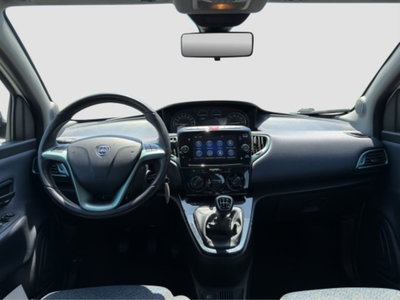 Lancia Ypsilon 1.0 FireFly 5 porte S&S Hybrid Gold Plus (13)