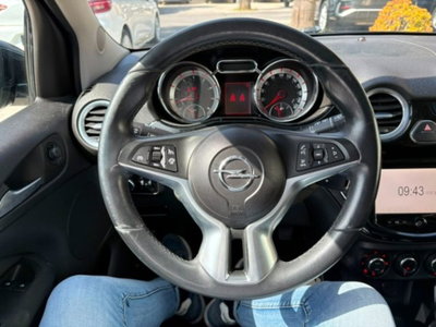 Opel Adam 1.2 70 CV Glam (10)