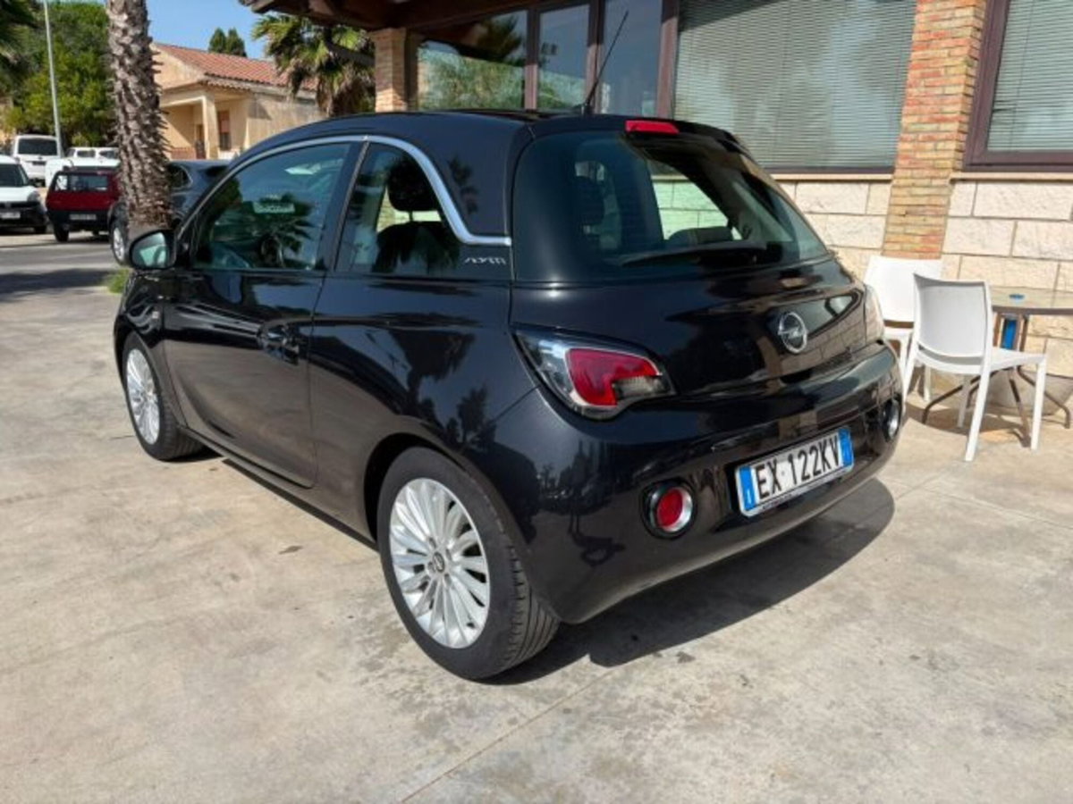 Opel Adam 1.2 70 CV Glam (6)