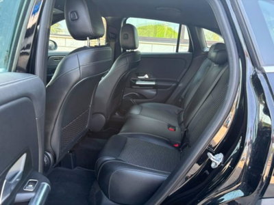 Mercedes-Benz GLA SUV 220 d Automatic Sport (9)