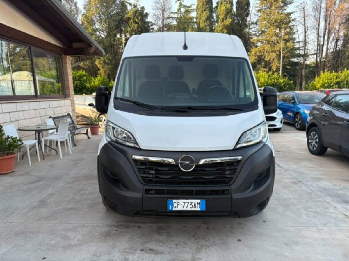 Opel Movano Furgone Heavy 35 L4H3 2.2 diesel 140cv S&S (2)