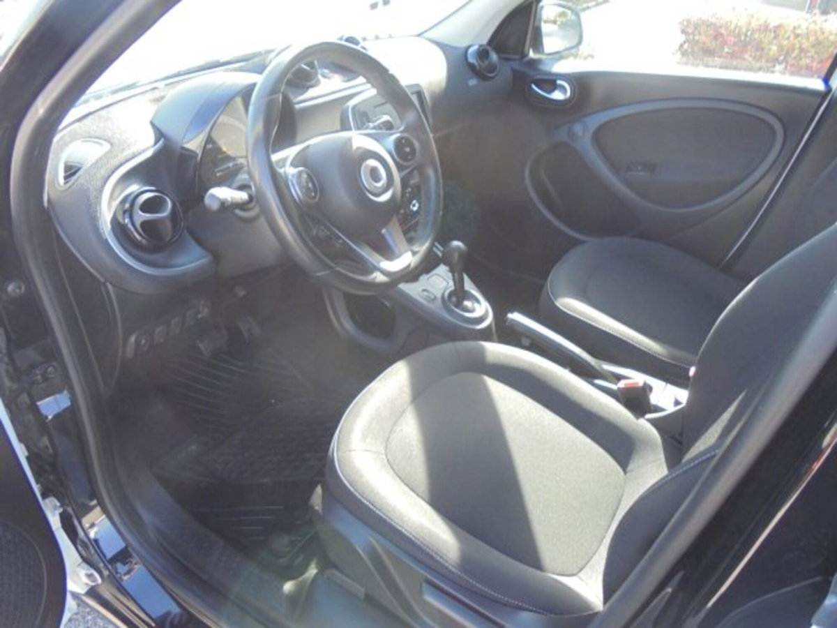 smart forfour forfour 70 1.0 twinamic Passion (10)