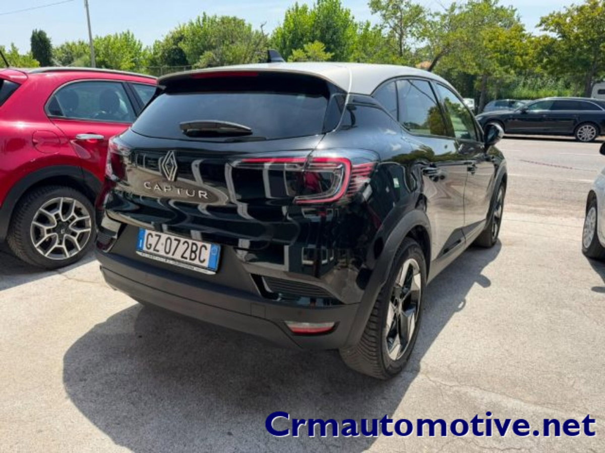Renault Captur TCe 90 CV Techno (2)