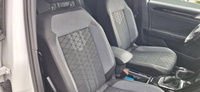 Volkswagen T-Roc 1.5 tsi R-Line (15)