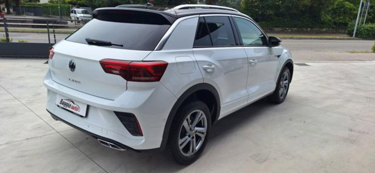 Volkswagen T-Roc 1.5 tsi R-Line (16)