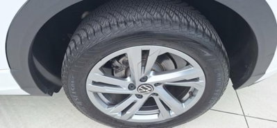 Volkswagen T-Roc 1.5 tsi R-Line (20)