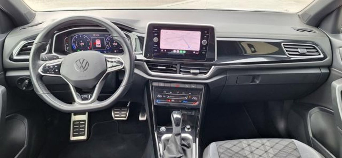 Volkswagen T-Roc 1.5 tsi R-Line (8)