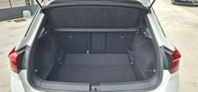 Volkswagen T-Roc 1.5 tsi R-Line (9)