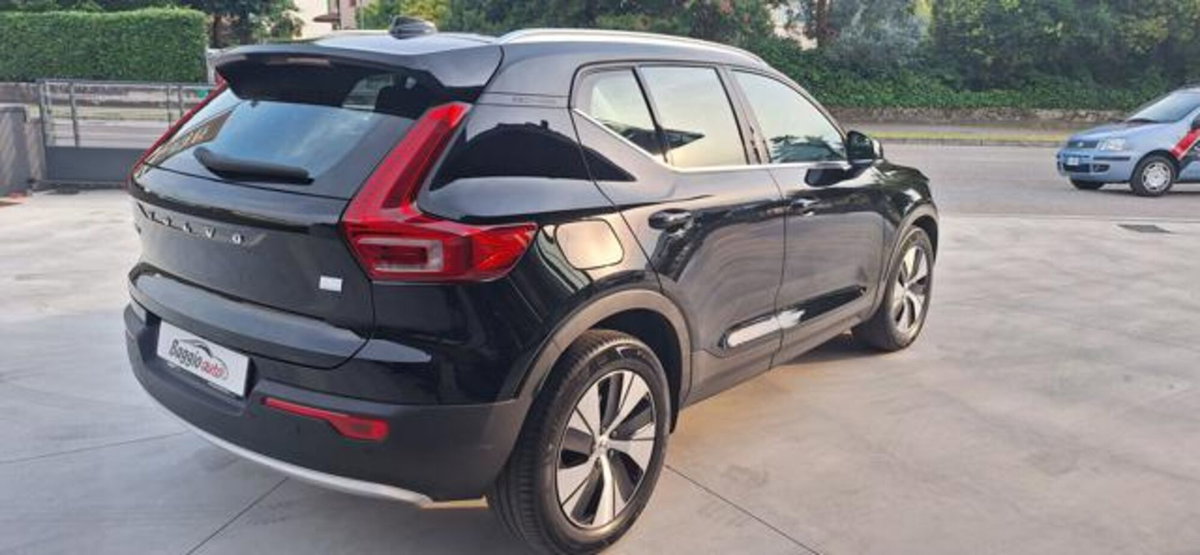 Volvo XC40 T4 Recharge Plug-in Hybrid Inscription (14)