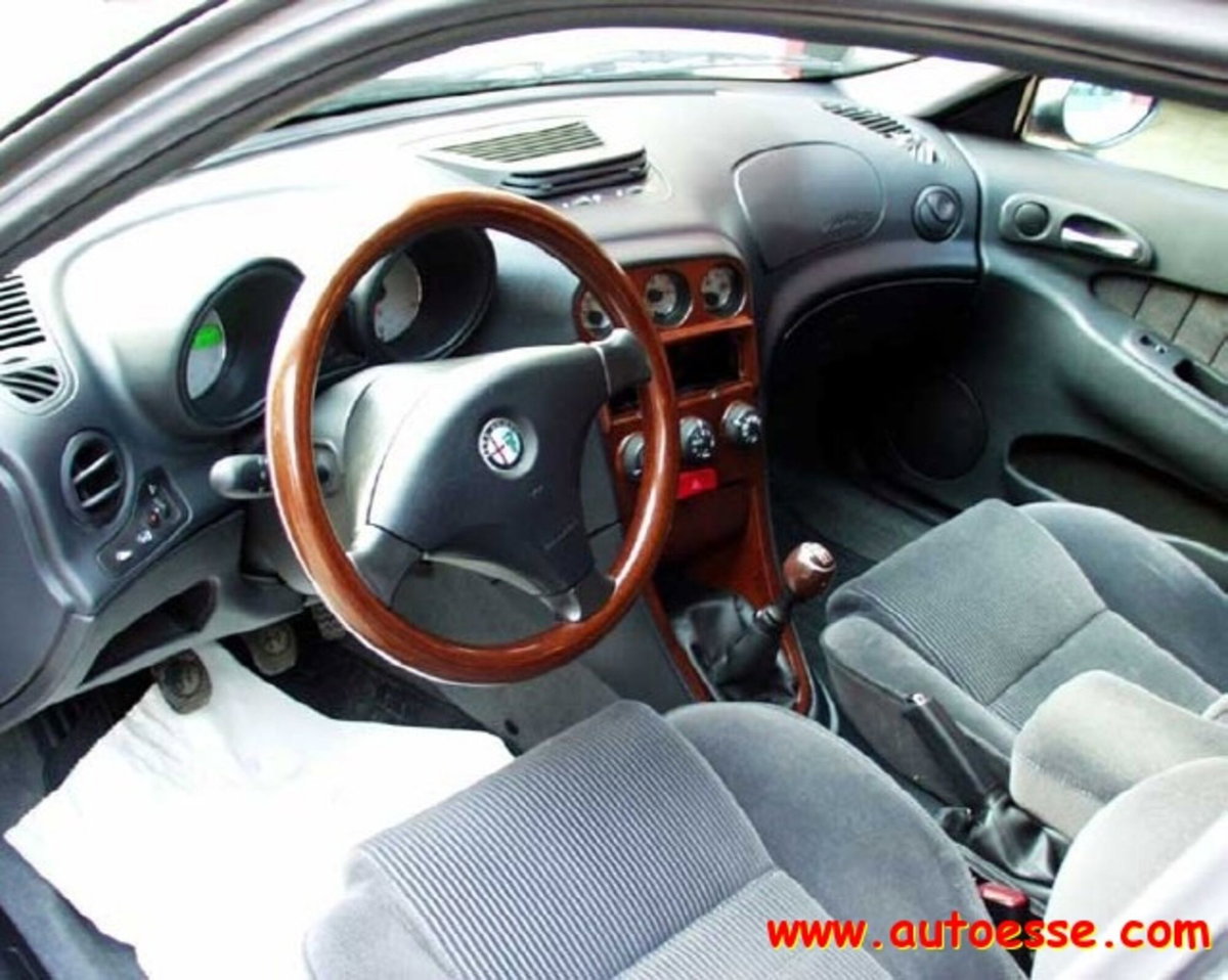 Alfa Romeo 156 SportWagon 1.9 JTD cat Sportwagon Progression (3)