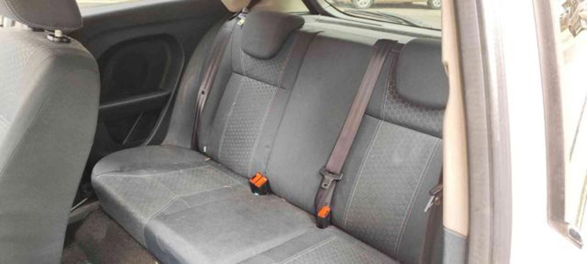 Ford Fiesta 1.2 60CV 3p. Tit. (9)