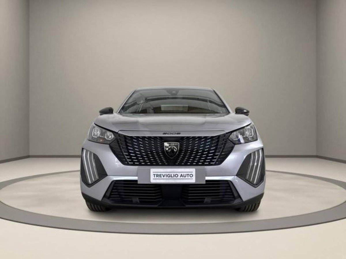 Peugeot 2008 1.2 hybrid Style 145cv e-dcs6 (2)